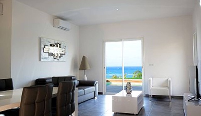 Villa 1 standing seaside, breathtaking view of the Gulf of Saint Florent