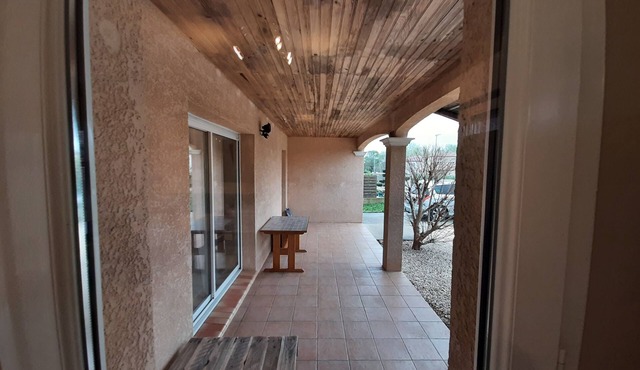 Villa 10 km from the sea