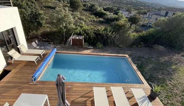 Villa 10 Personnes Avec Piscine à 2 pas de la mer