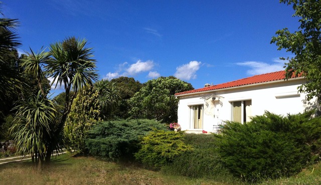 VILLA 100 m2 in typical Corsican village