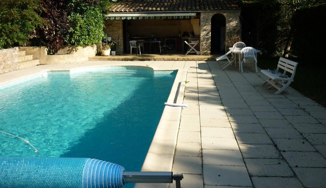 VILLA 100 m2 WITH SWIMMING POOL, SUMMER KITCHEN - IDEAL FOR FAMILY