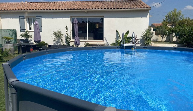 Villa 100m2 with swimming pool Sollies ville 15 minutes from the beach