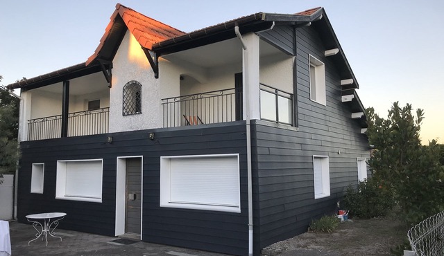 VILLA 114m2 -3 stars - 6 pers. +1 child. A 5-minute walk from the ocean.