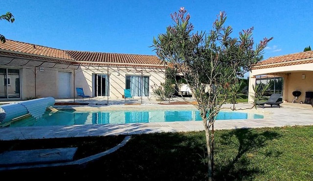 Villa 140 m² hab. avec piscine