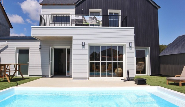 Villa 16 – pool – golf – nature – 6/8 people