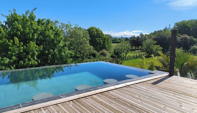 Villa 16 persons -SPA multi-piscine-Mont Ventoux