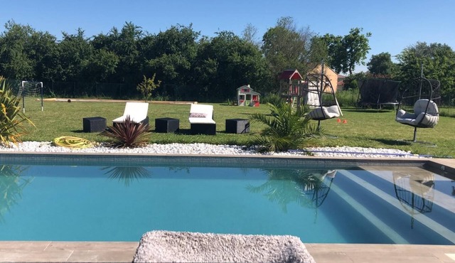 Villa 170m2 Avec Piscine et Très Grand Jardin