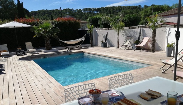 Villa 170m2 Private swimming pool 6 kms Montpellier between beach and river 8-10 people