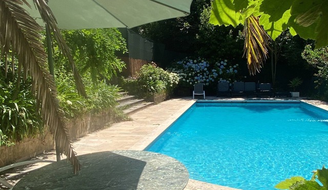 Villa 1927 swimming pool
