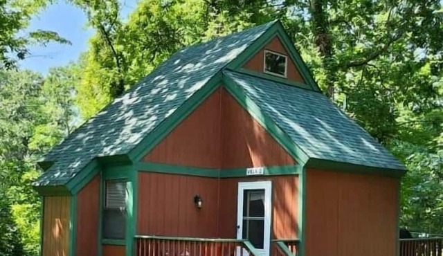 Villa 2 Historic Cottage