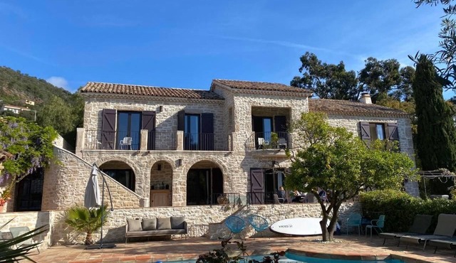 Villa 200 Meter vom Pramousquier Strand by Interhome