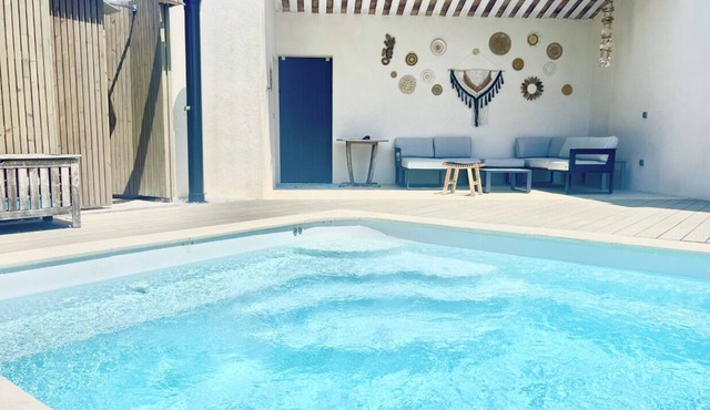 Villa 200m from the sea with breathtaking Mediterranean views