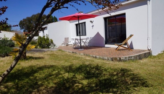 VILLA 250m BEACH and SHOPS, Ile de Noirmoutier, Free WIFI