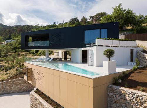 Villa 3,0 near Opatija for 8 people with indoor and outdoor pool & wellness