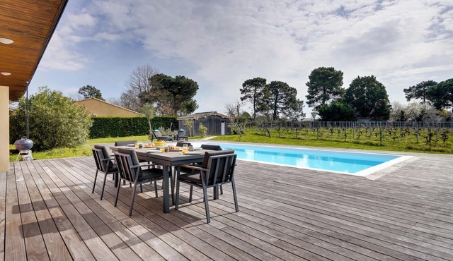 Villa 3 chambres, piscine, proche Bordeaux