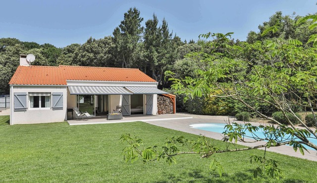 Villa 3 chambres, 2 SDB, piscine, Jard sur mer