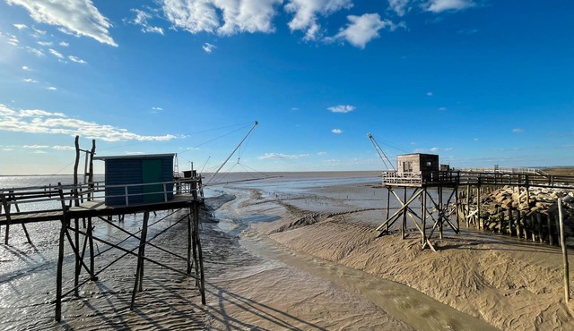 Villa '3 Chambres - 6 Personnes' with Private Terrace, Private Garden and Wi-Fi