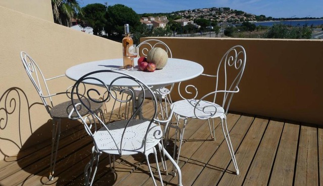 Villa 3 chambres avec terrasse, 6 pers, proche plage, Wi-Fi gratuit, quartier agréable - FR-1-81-146