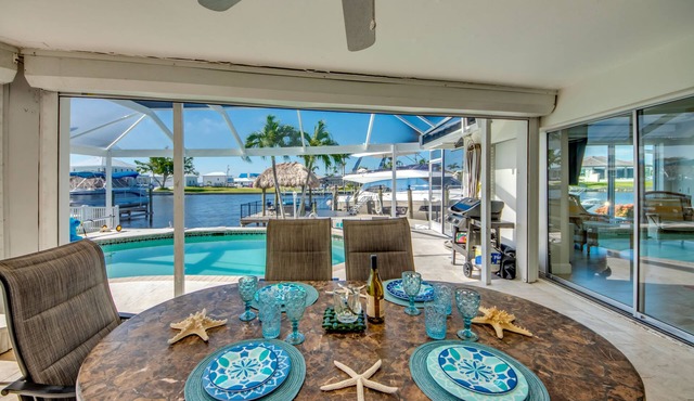 Villa 3 Pool, Tiki Hut, Sunsets! 157 reviews.