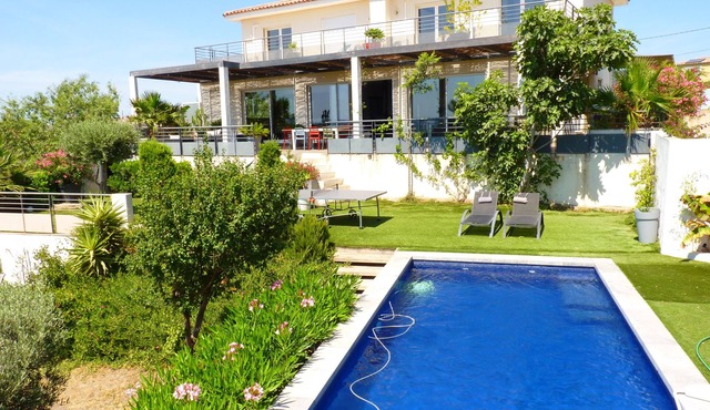 VILLA 300 M 2 VUE MER Luxury villa 300 m2 breathtaking view 5 bedrooms 10 people