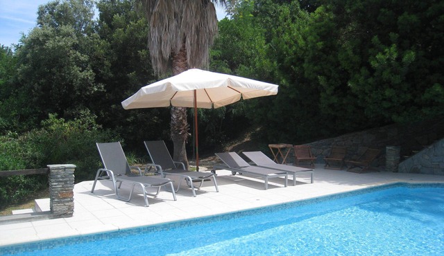 Villa 300 M2, Swimming pool, close to the beach on foot, Saint-Florent, Haute Corse