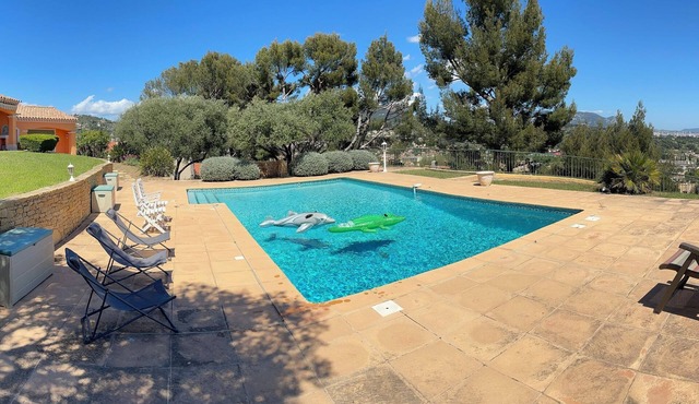 Villa 4 chambres, piscine, clim, vue mer, wifi