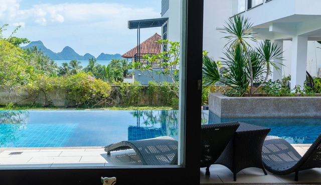 Villa 4 - Luxury Private Pool Villa