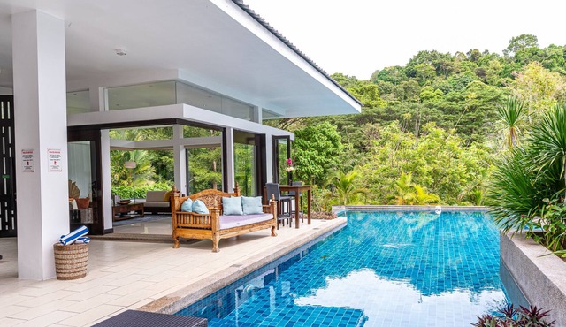 Villa 4 Luxury Private Pool Villa