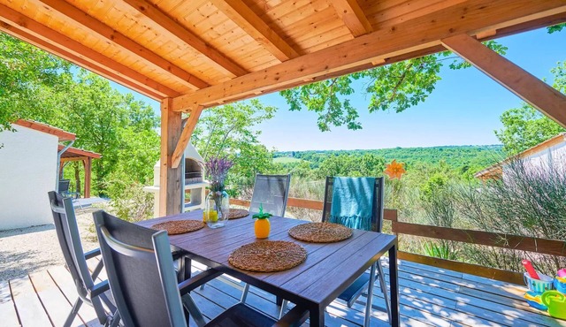 Villa 4 pers. independent, 1 bathroom 4 persons