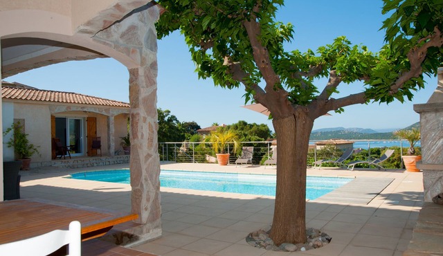 VILLA 4 ROOMS 3 BATHROOMS WITH HEATED POOL 500M SEA VIEW/MOUNTAIN