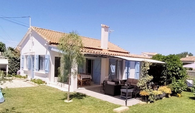 Villa 4 stars "Les Volets Bleus" Farniente at 100 m from the beach!