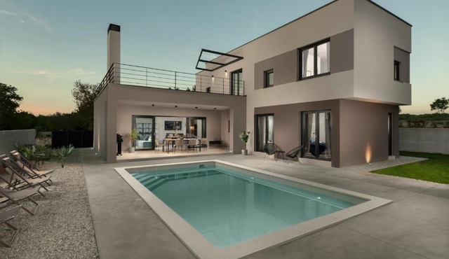 Villa 45