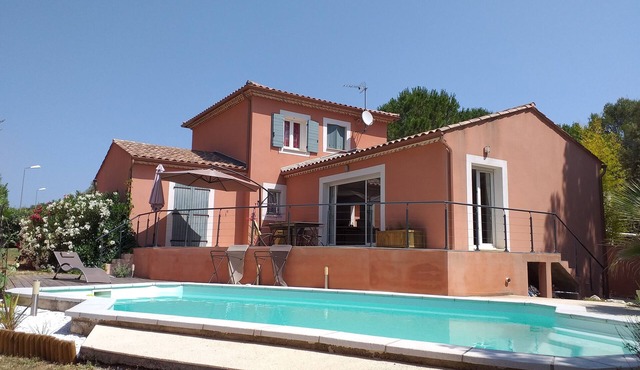 Villa 6 persons with private pool near Sommières