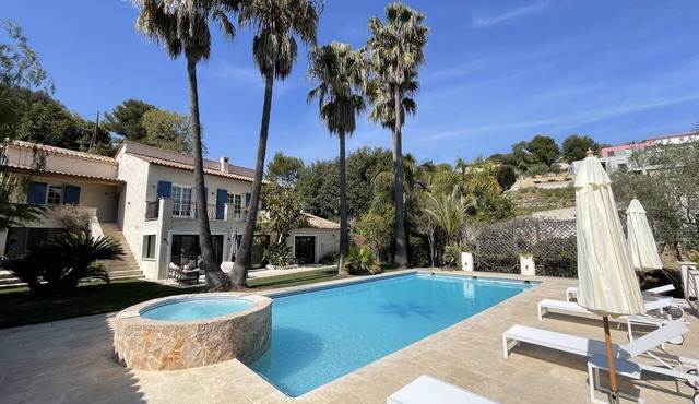 Villa 603 - your spacious and luxurious home in the South of France