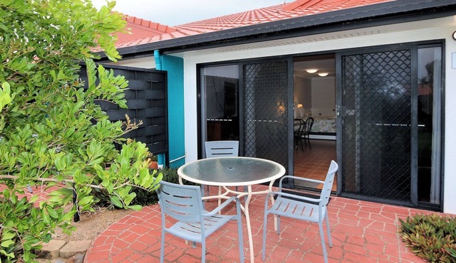 Villa 7/1 Pebble Beach Drive Coral Cove