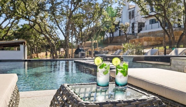 Villa 7 | 3BR | Firepit | Pool | Hot tub | Yoga