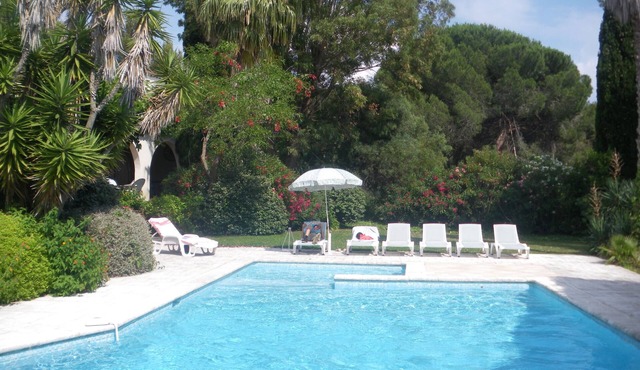 Villa, 8 mn walk to the sea, in Cabasson, Bormes-les-Mimosas