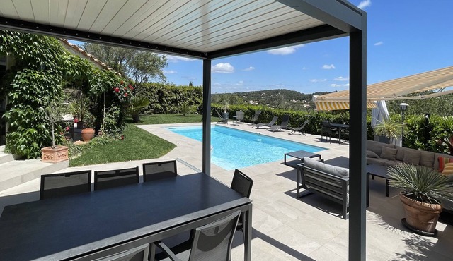 Villa 8 people, garden, swimming pool, great views, quiet, near Montpellier