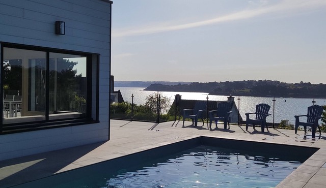 Villa 8 persons Exceptional Sea View, Heated swimming pool + spa, Beach at 250m