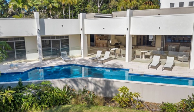 Villa 8 The Lakes moments from pristine beaches, world-class golf courses, and the stunning Mt. Cool