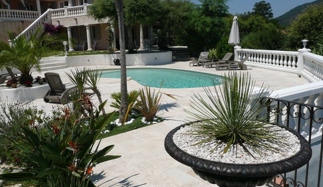 Villa 800m sea view from the beach near St Tropez