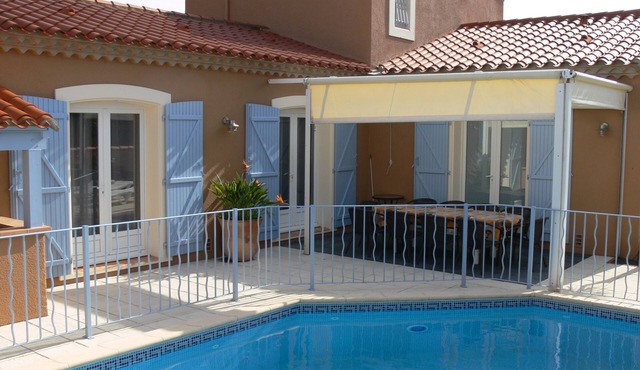 VILLA, 8PERS, SAFETY POOL 200m FROM BEACH AND SHOPS