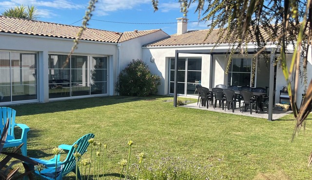 Villa 9 Couchages Plages Huttes Proche Phare Chassiron 150m de la Plage