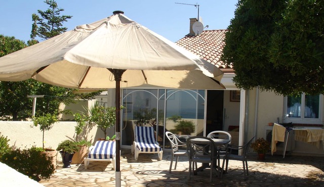 Villa 91m2 100m from the beach and view of the pond