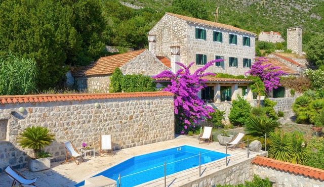 Villa Above the Sky with Pool