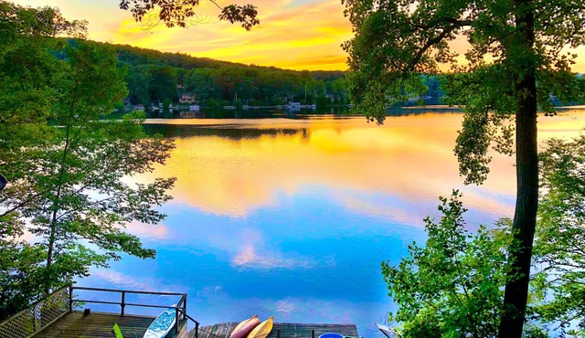 VILLA ADRIANA LAKE FRONT DREAM HOME