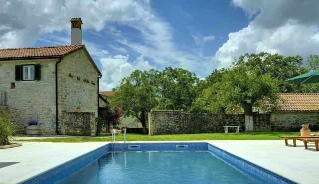 Villa Adriano Barban by Istriaselect Villas
