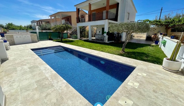 Villa Aeroclub 3 Bedroom
