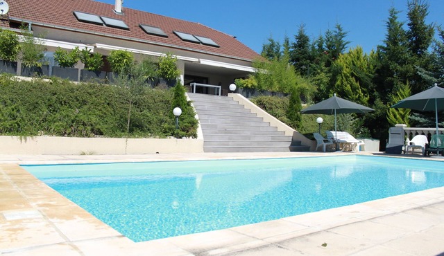 Villa Aix les Bains, overlooking Lac du Bourget (Rhône Alpes, Savoie)