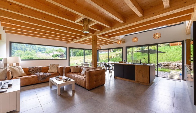 Villa Alésia - Jacuzzi et vue montagnes, environnement apaisant